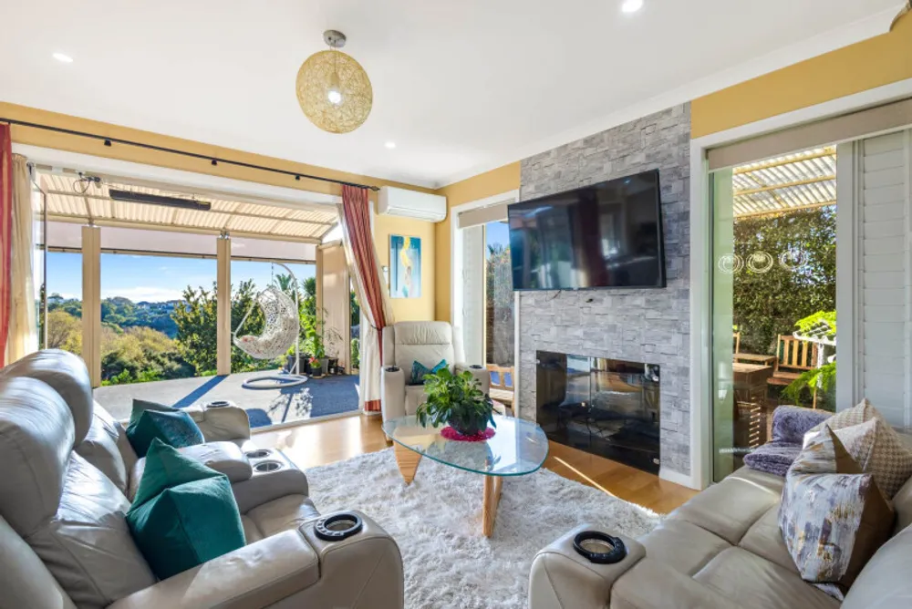 Photos of 31 Sovereign Street