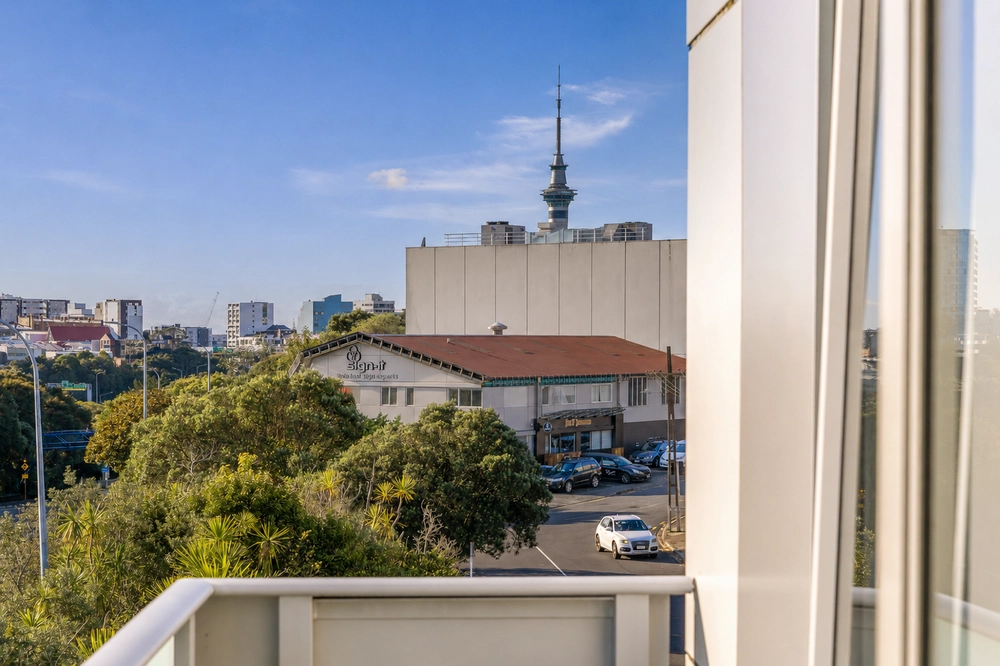 Photos of 3A/15 Minnie Street