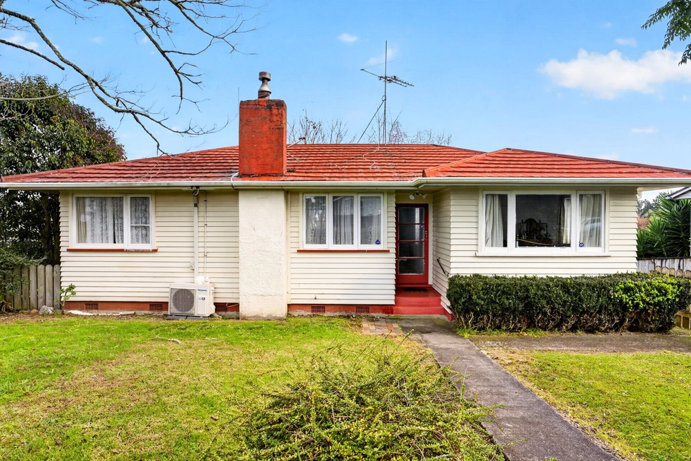 Photos of 1 Westland Road