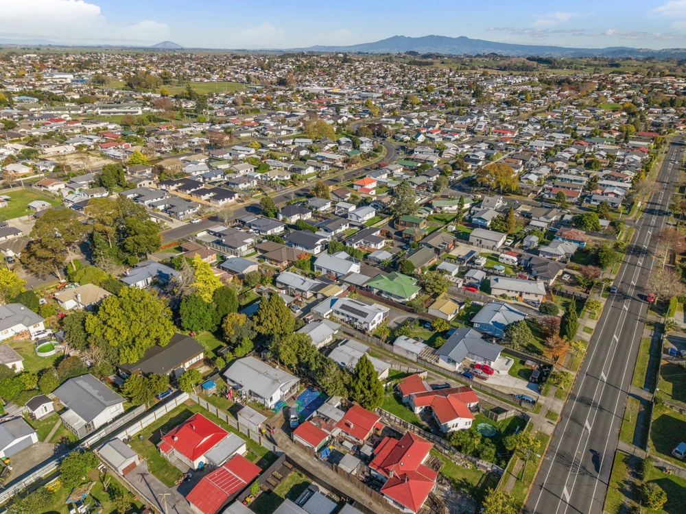 Photos of 25B Dominion Road