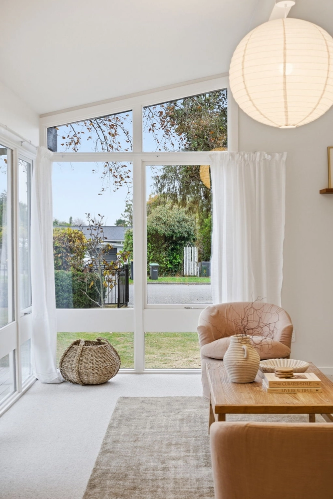 Photos of 21 Gunns Crescent