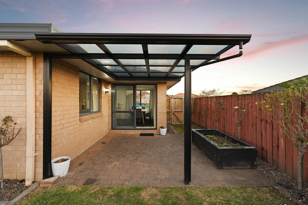 Photos of 9 Wembley Close
