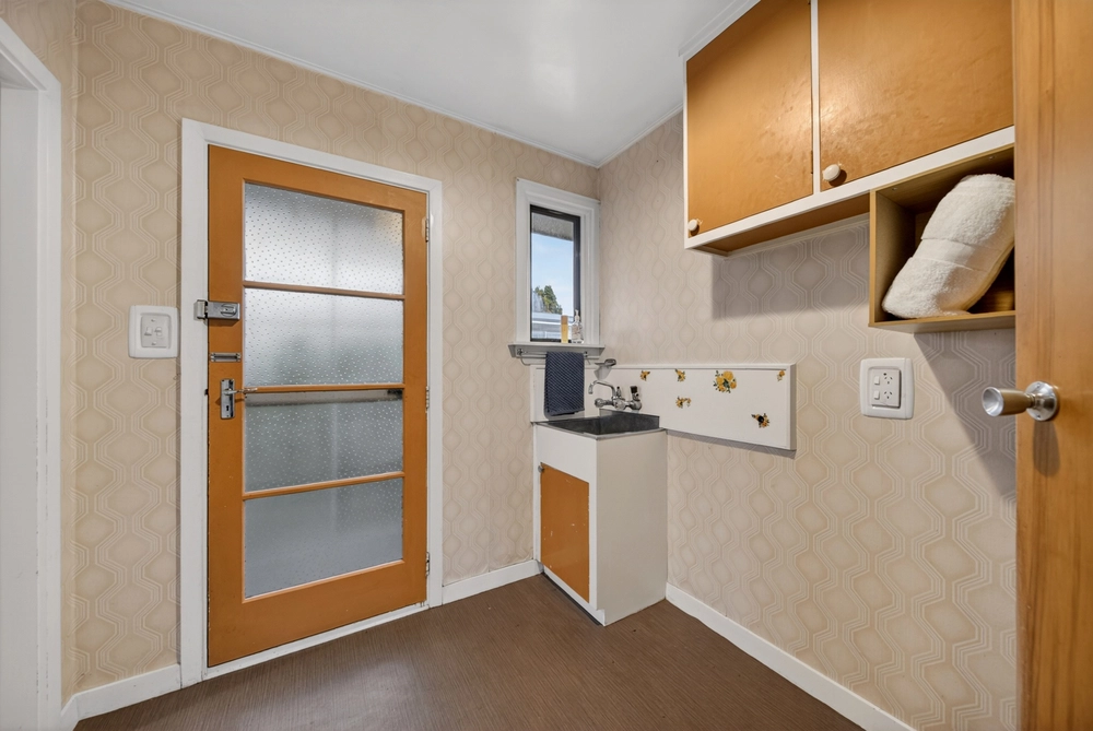 Photos of 70 Toorak Avenue