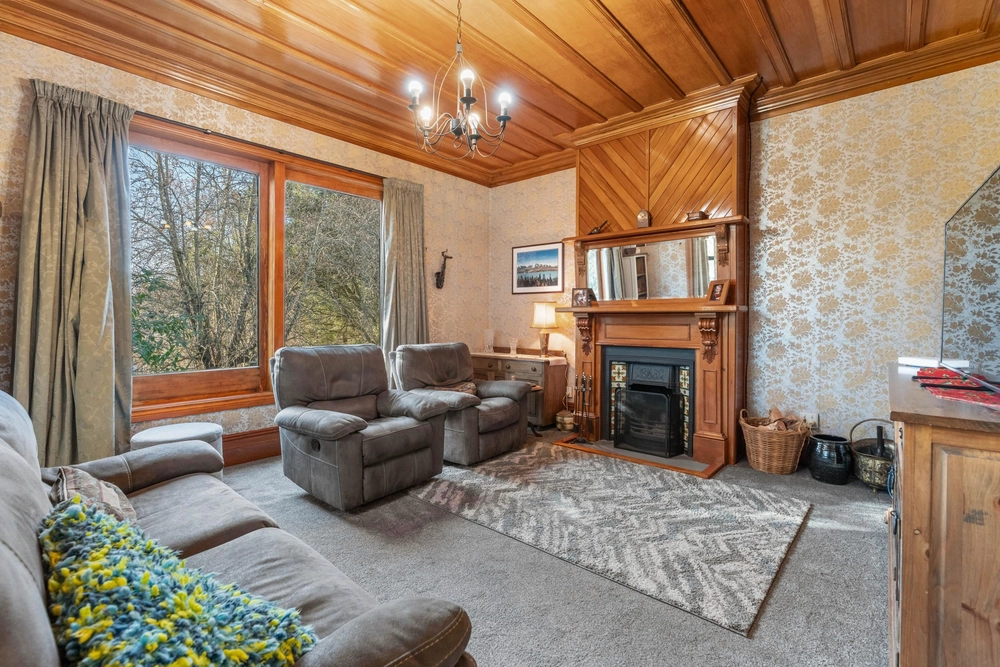 Photos of 2 Ensor Street