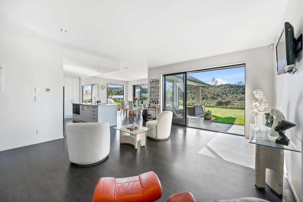 Photos of 246 Blackbridge Road
