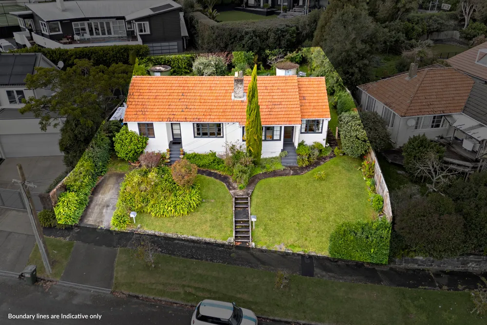 Photos of 61-63 Lingarth Street