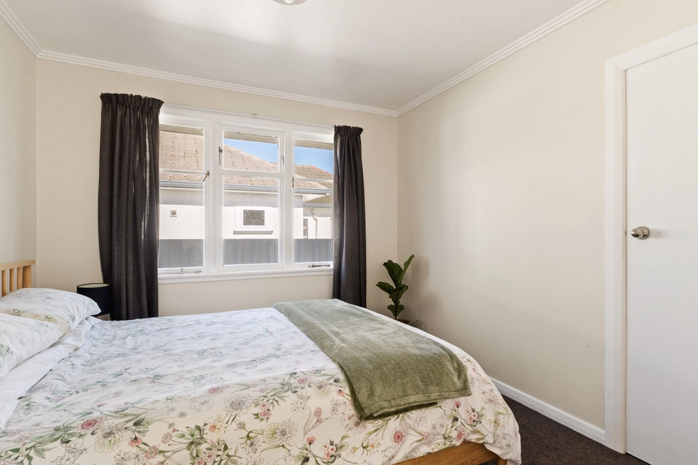 Photos of 41 Muir Street