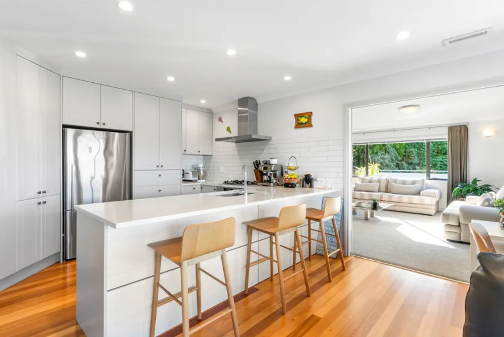 Photos of 11 Sartors Avenue