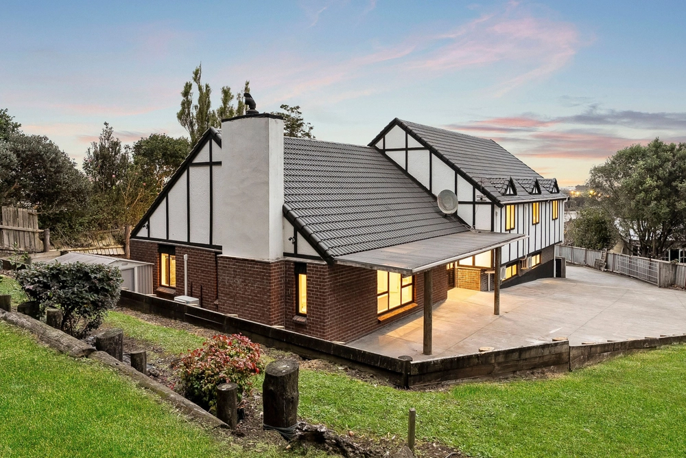 Photos of 149A Wallace Road