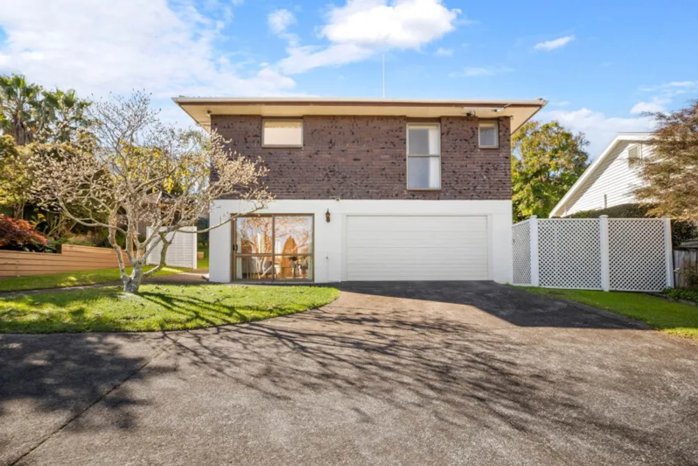 Photos of 1/521 Beach Road