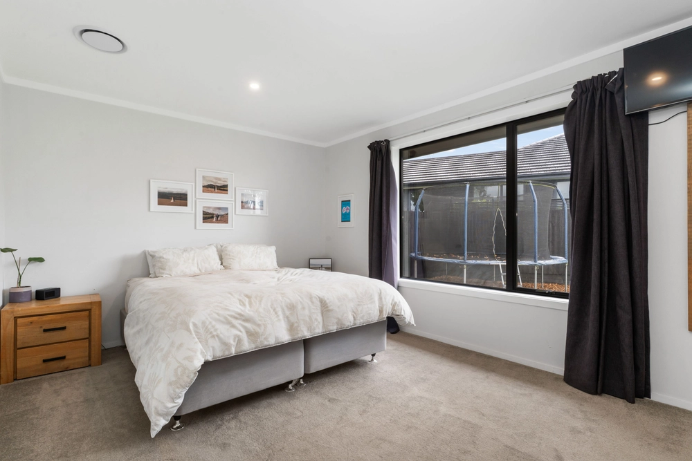 Photos of 586 Trents Road