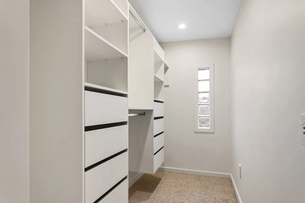 Photos of 72 Glenstrae Road
