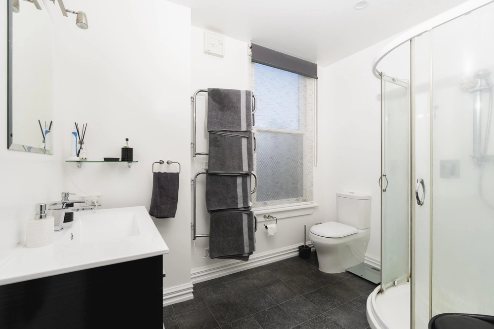Photos of 101 Eglinton Road