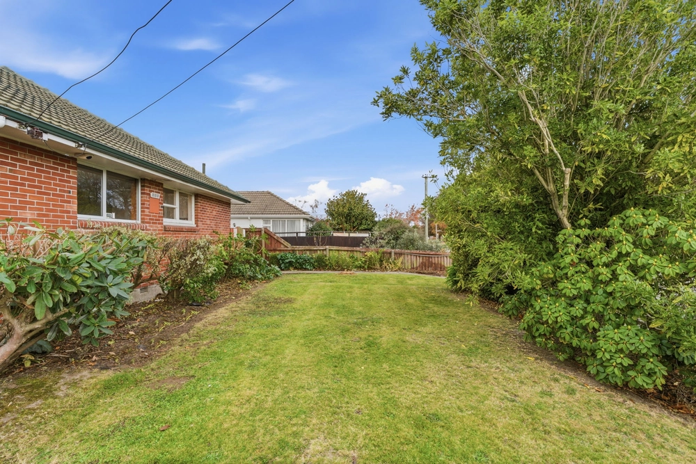 Photos of 50 Staveley Street