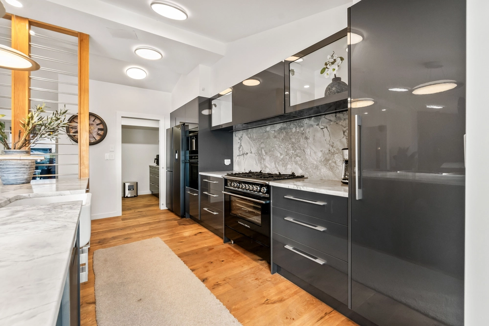 Photos of 32 Joyces Road