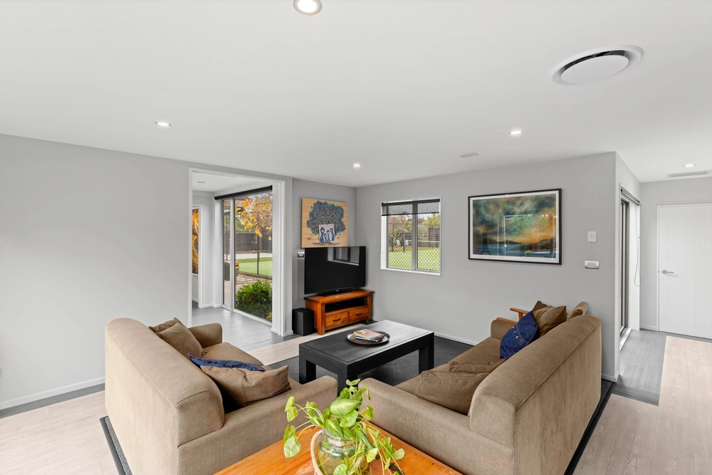 Photos of 41 Sheridan Drive