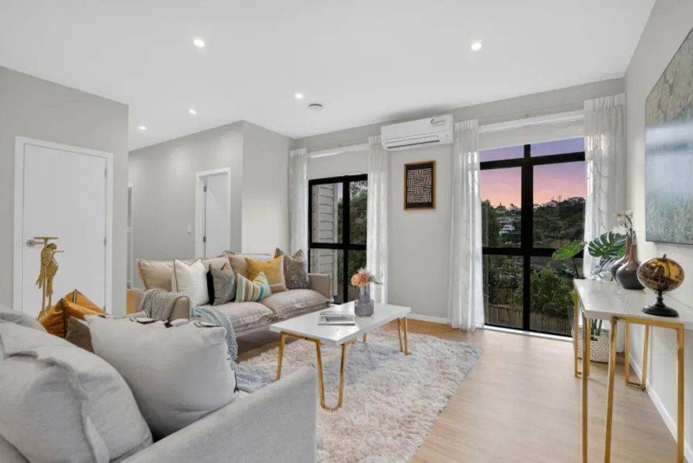 Photos of 17B Strathnaver Crescent