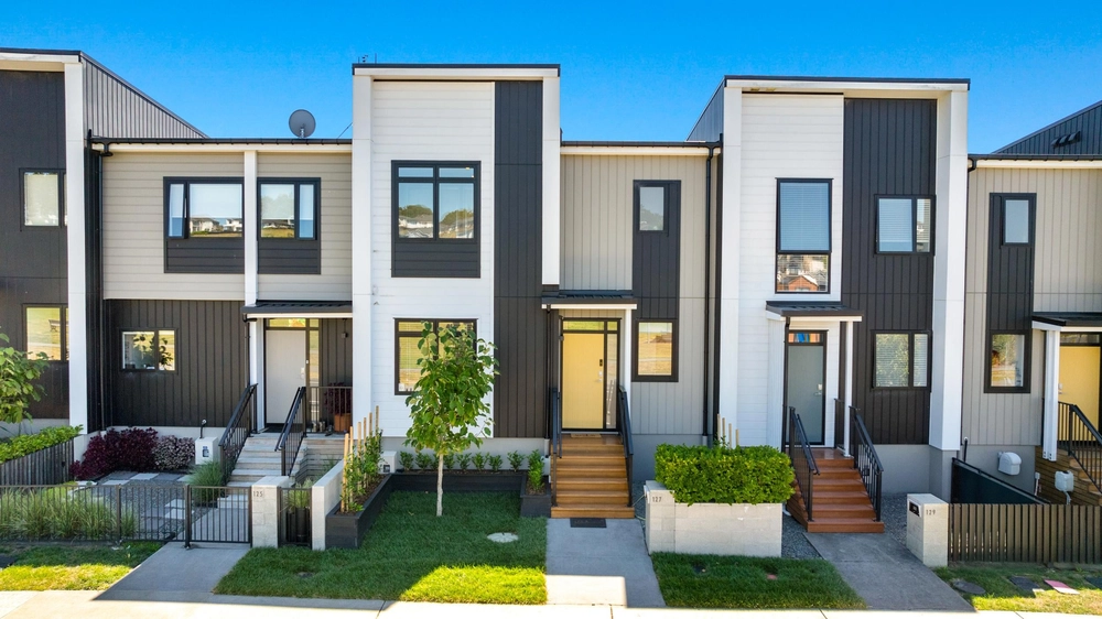 Photos of 127 Bonair Crescent
