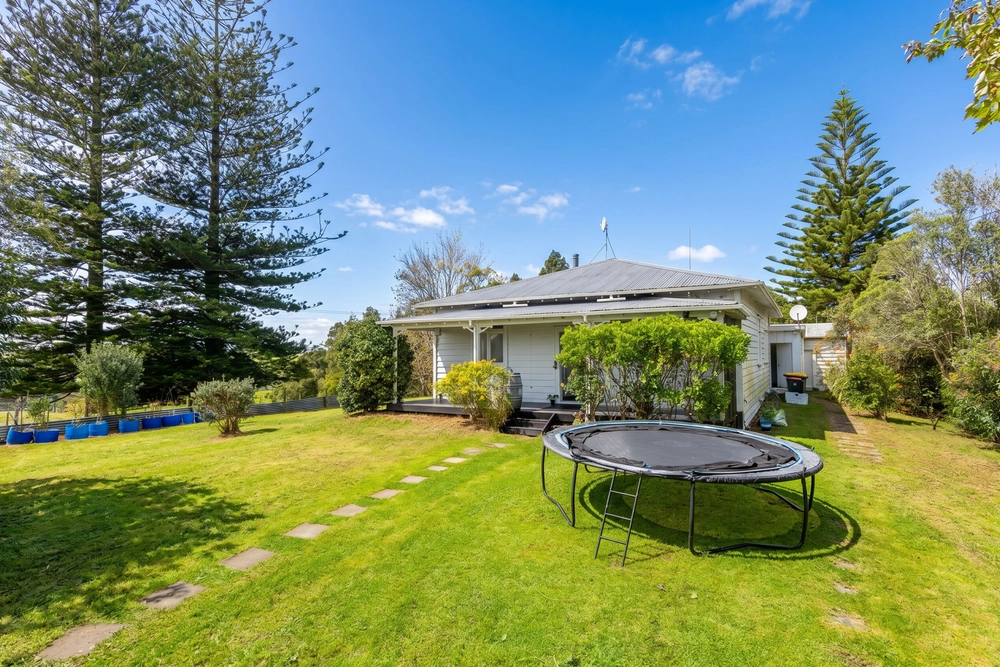 Photos of 70 Biddle Road