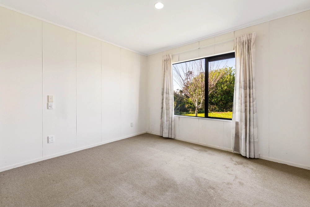 Photos of 67 Burswood Drive