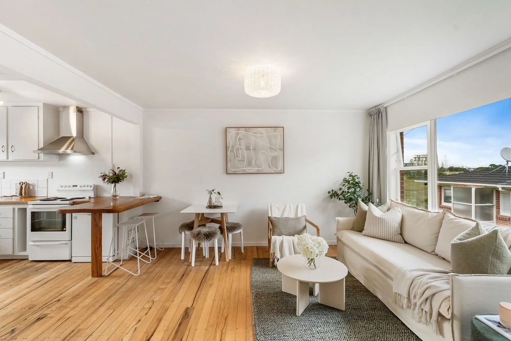 Photos of 4/47 Bracken Avenue
