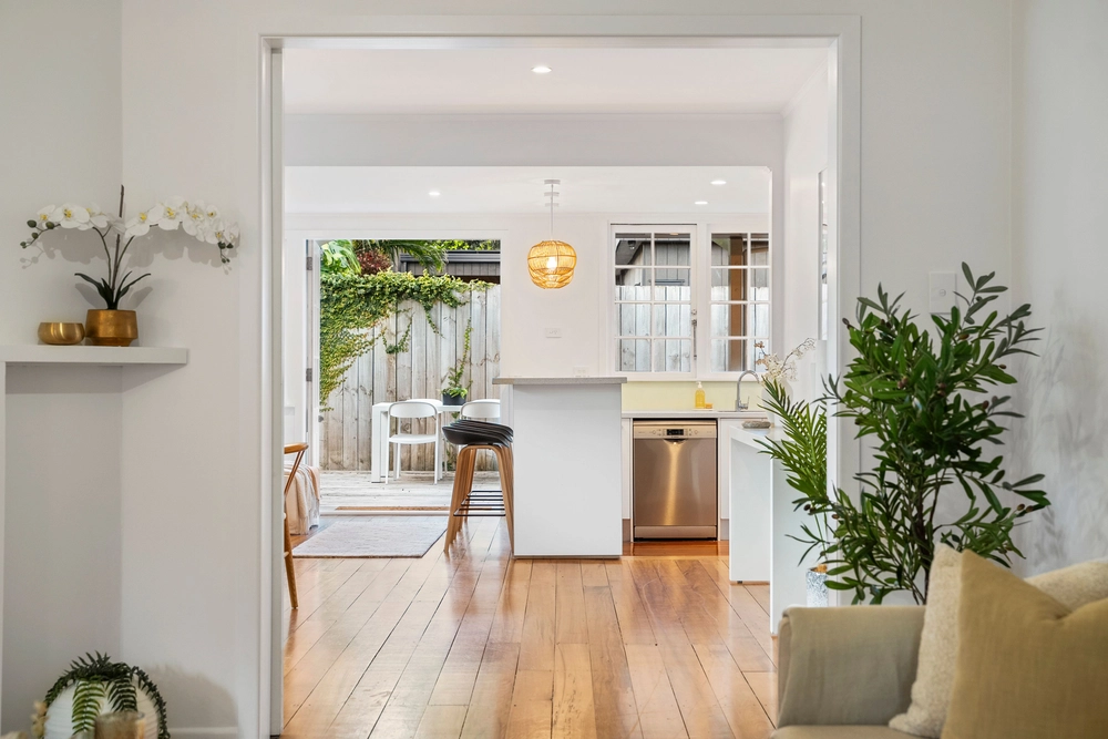 Photos of 1 Rhodes Avenue