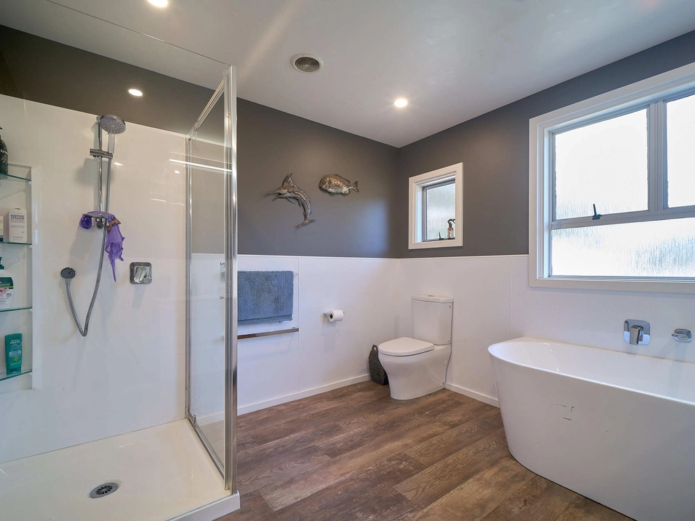 Photos of 691 Pleasant Point Highway