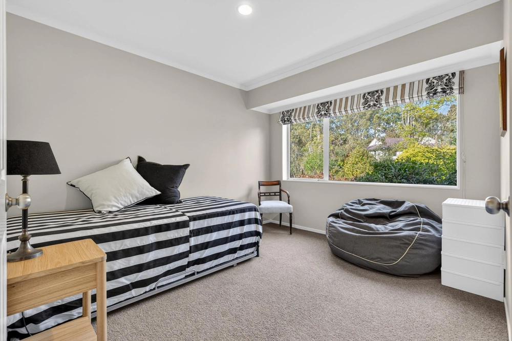 Photos of 328 Newell Road