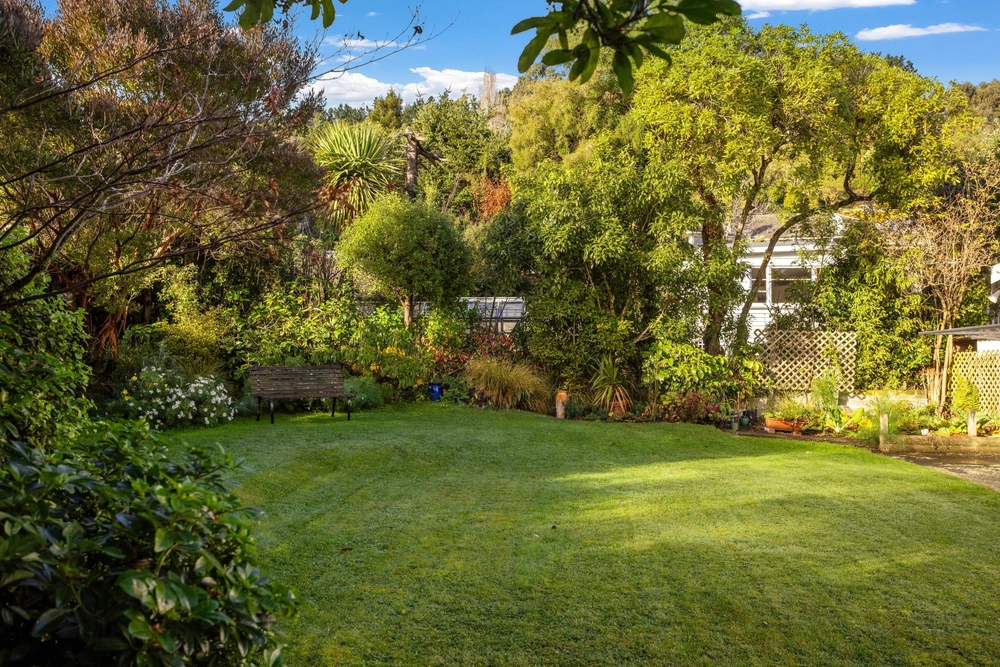 Photos of 6 Rosehill Road