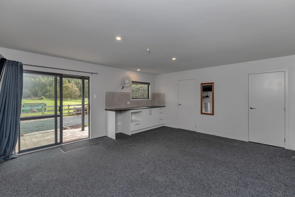 Photos of 36 Layby Lane