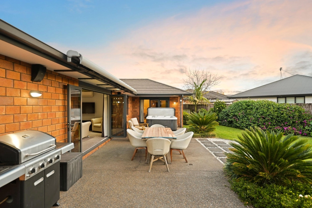 Photos of 8 Jarvis Court