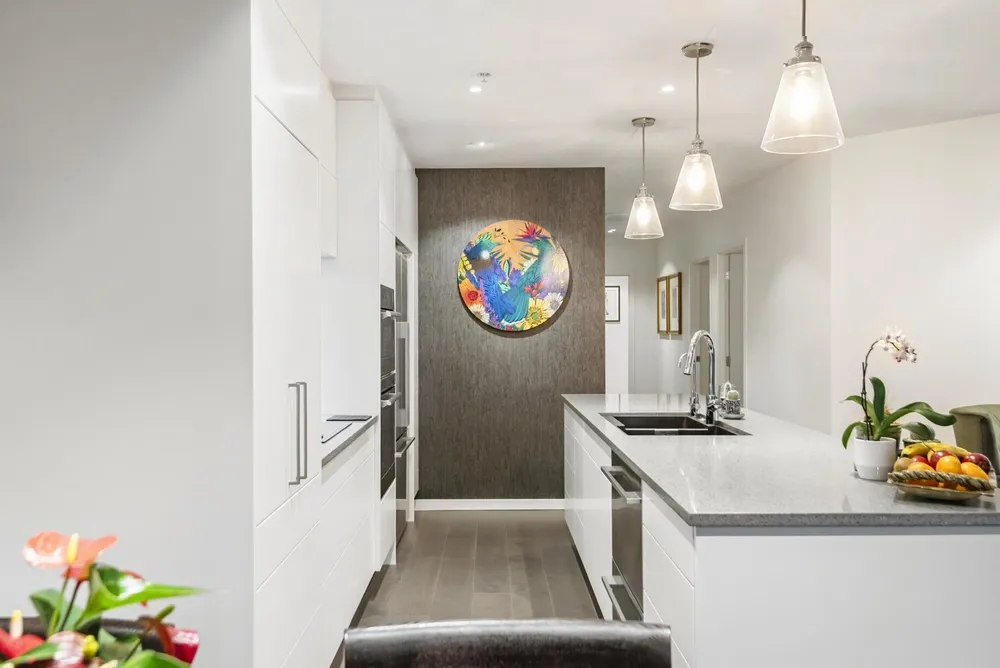 Photos of GA/8 Howe Street