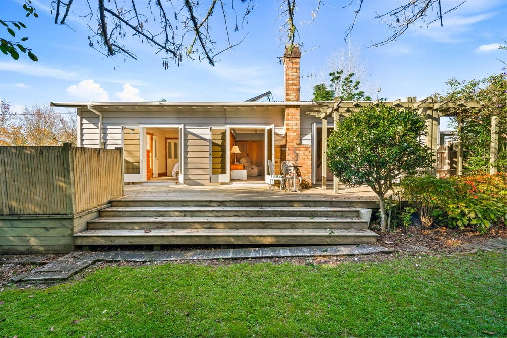 Photos of 391 Pine Valley Road
