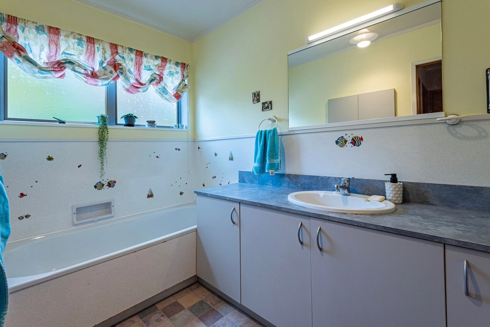Photos of 16 Sorrento Street