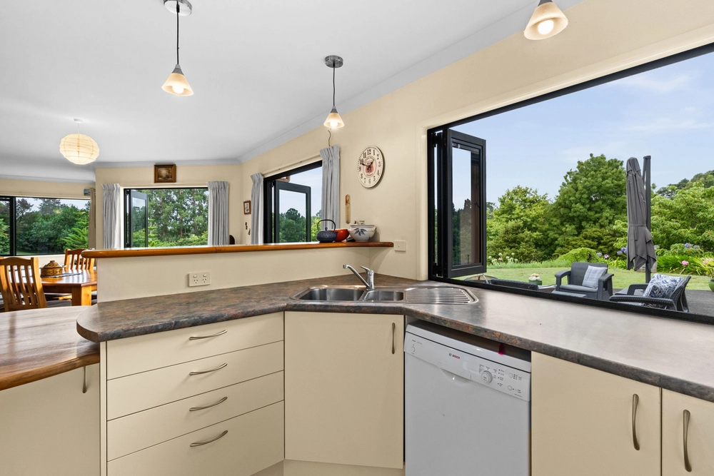 Photos of 65 Endsleigh Drive
