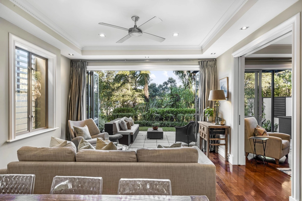 Photos of 41C Ayr Street