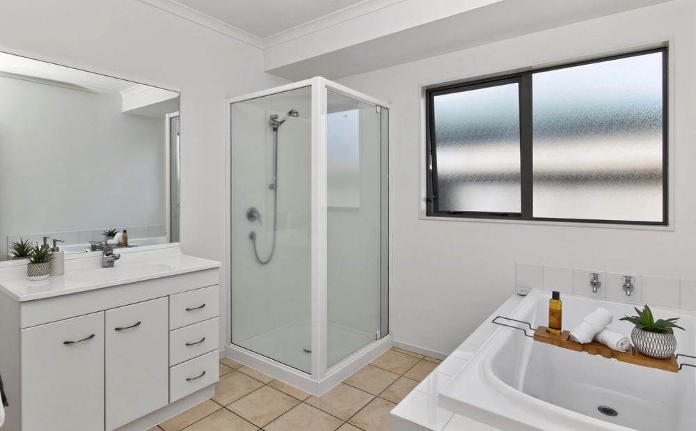 Photos of 6 Nier Place