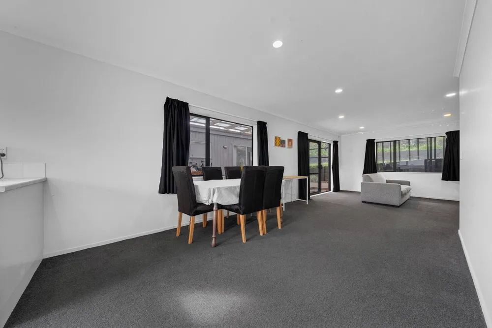 Photos of 56 Claverdon Drive