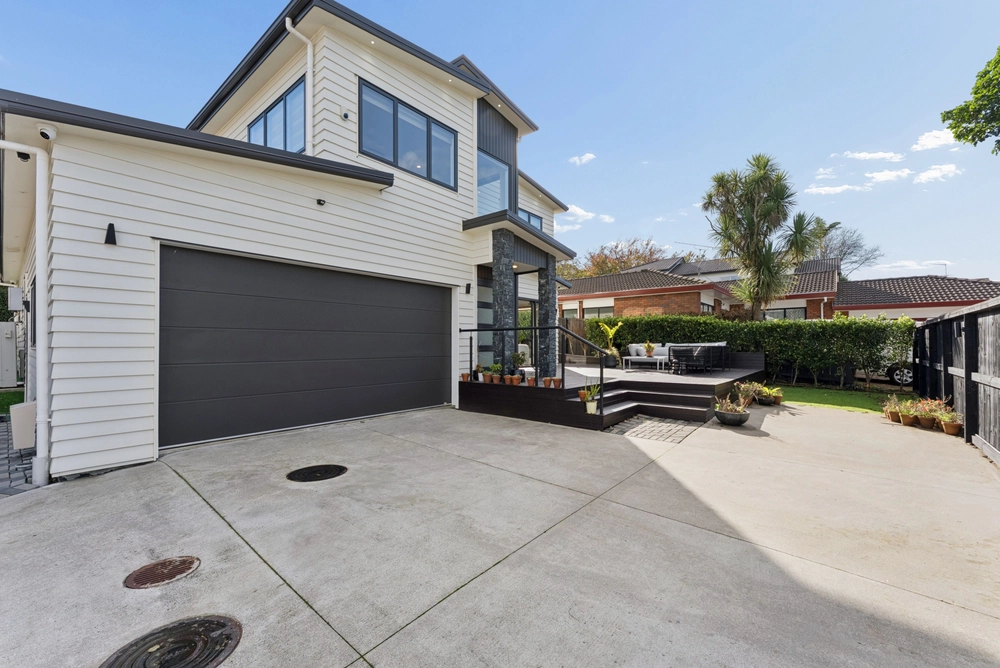 Photos of 91C Buckley Road