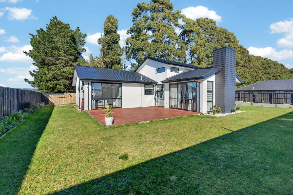 Photos of 30 Cooney Avenue