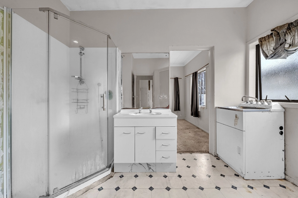 Photos of 16A Lane Road