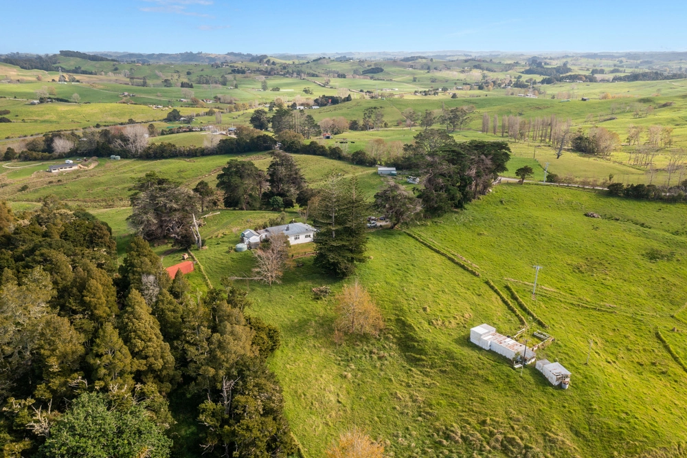 Photos of 70 Biddle Road