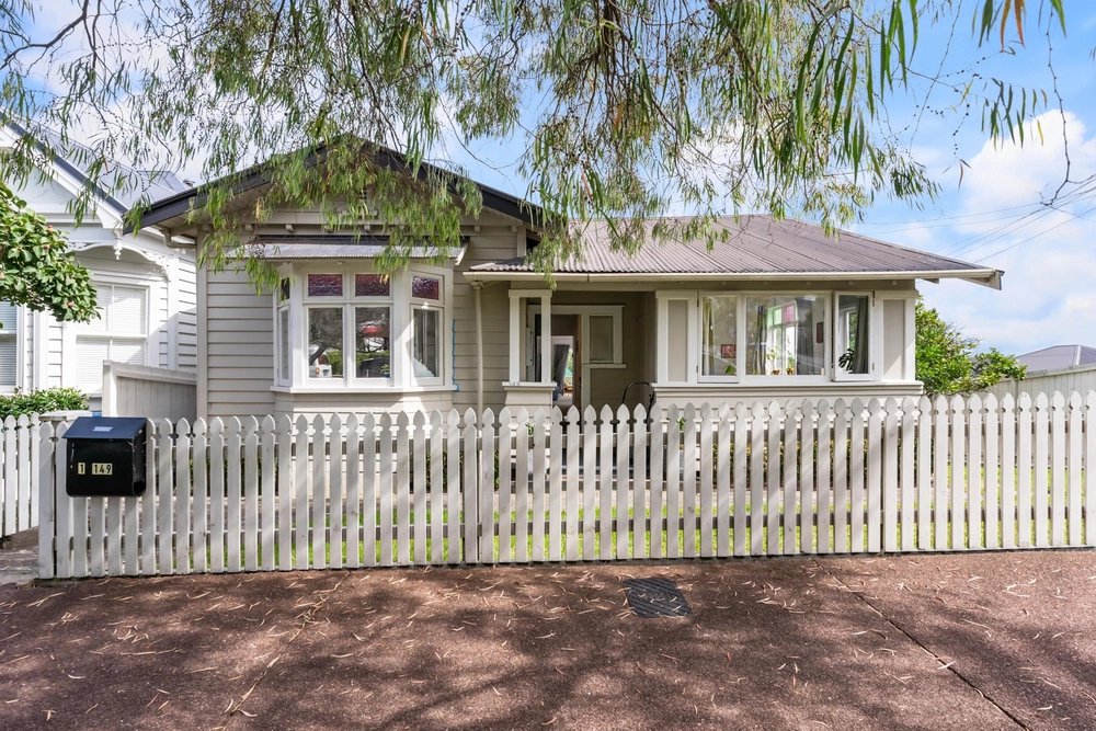 Photos of 149 Crummer Road