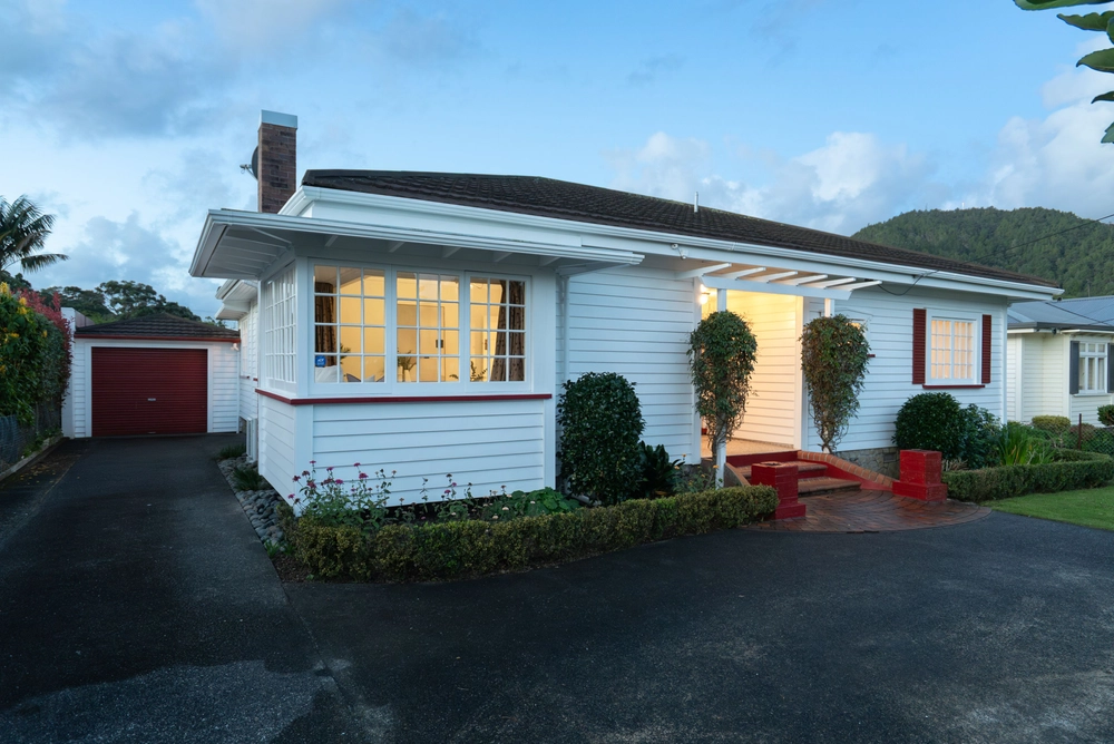 Photos of 17 Shortland Street