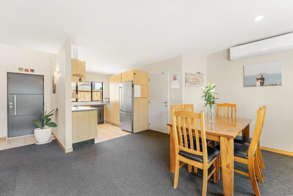 Photos of 51B Orkney Road