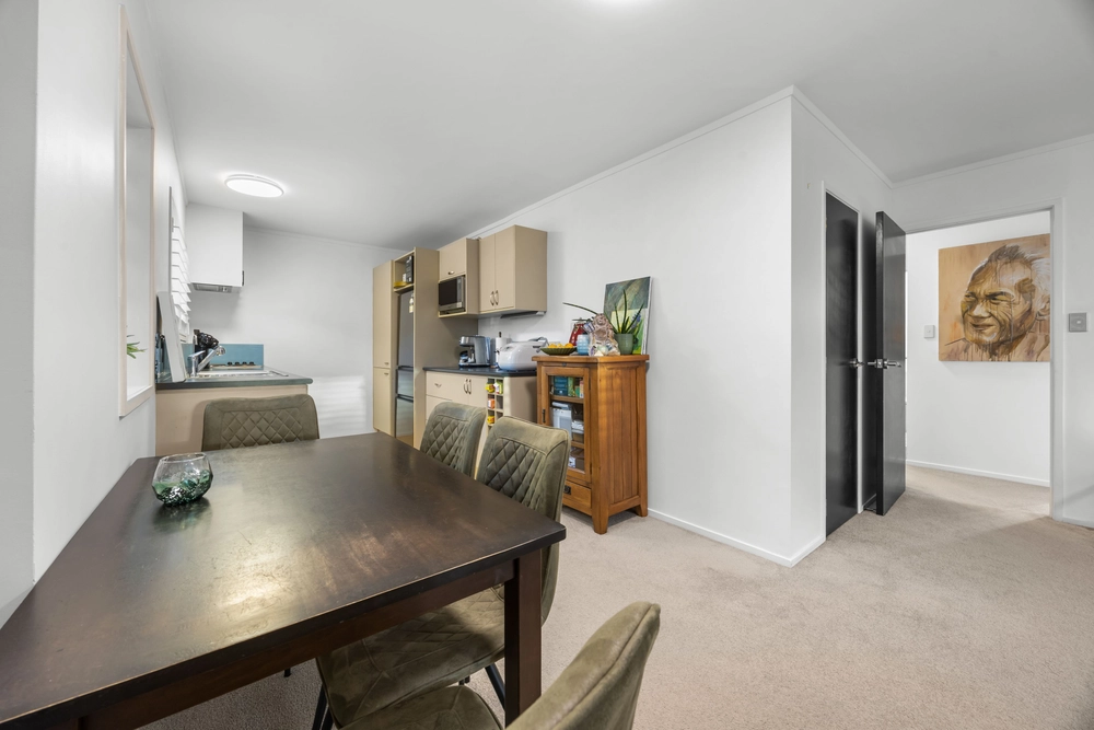 Photos of 2/22 Harding Avenue