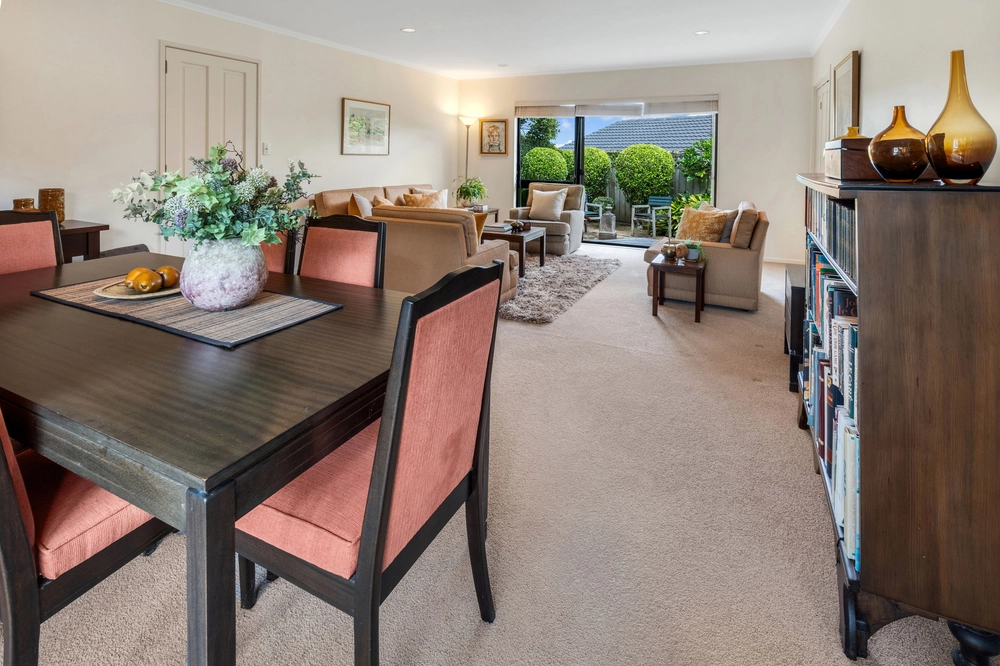 Photos of 16 Peretao Rise