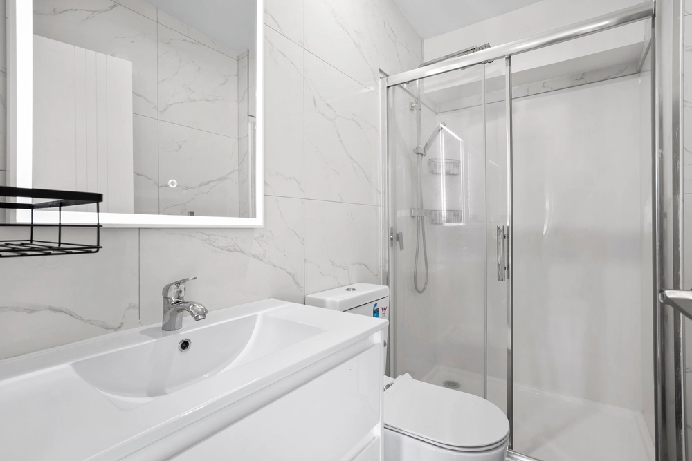 Photos of 24 Moho Lane