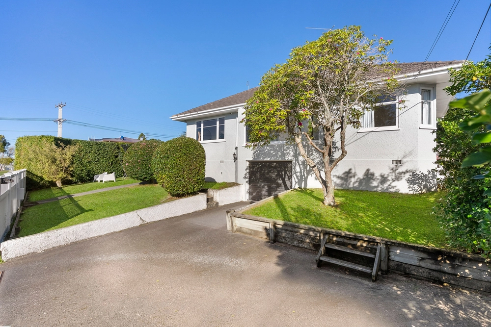 Photos of 3 Tui Glen Road
