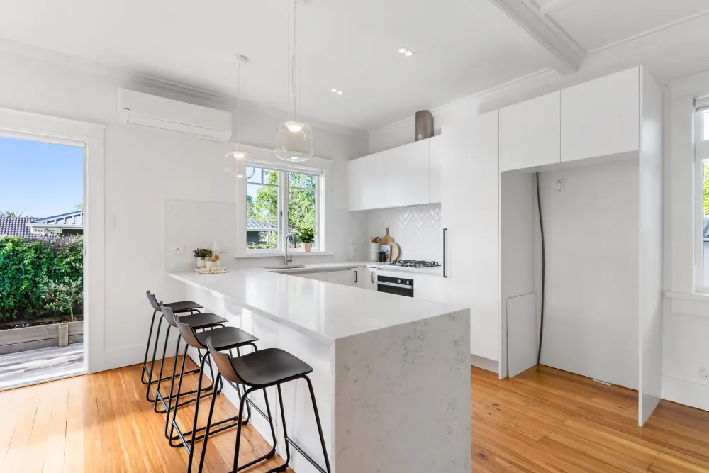 Photos of 85 Kiwi Road